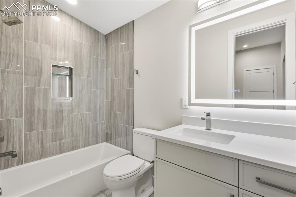 370 Silver Rock Place Colorado Springs CO 80921