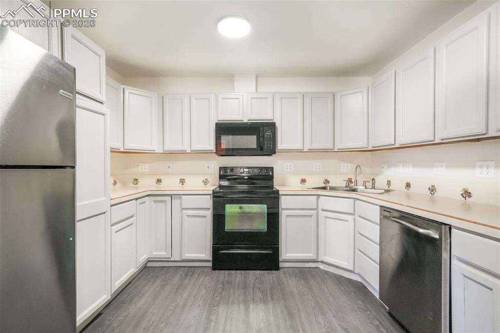 2218 E St Vrain Street Colorado Springs CO 80909