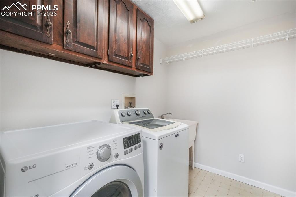 2218 E St Vrain Street Colorado Springs CO 80909