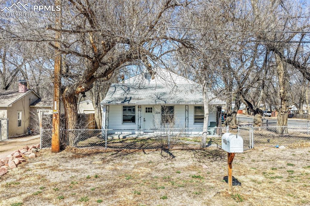 2218 E St Vrain Street Colorado Springs CO 80909