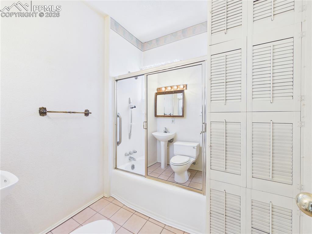425 W Pitkin Avenue Pueblo CO 81004