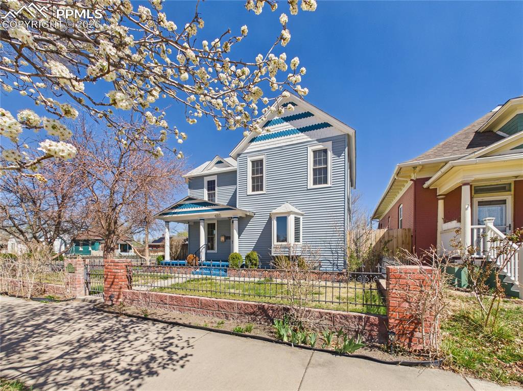 425 W Pitkin Avenue Pueblo CO 81004