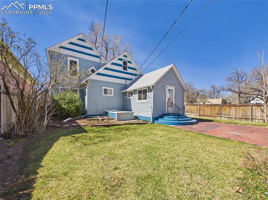 425 W Pitkin Avenue Pueblo CO 81004