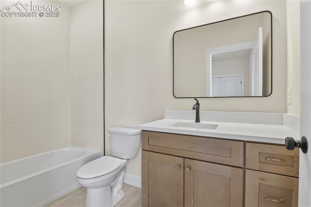 7 Noyer Court Colorado Springs CO 80906