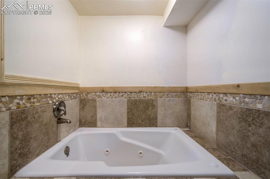 61 Louis Nelson Road Pueblo CO 81001