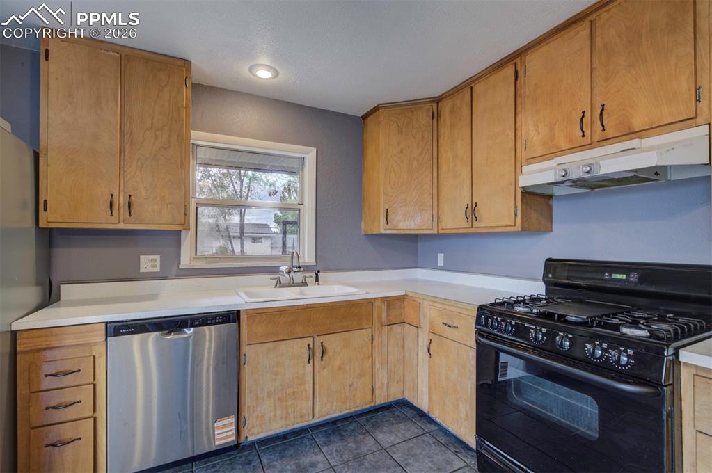 61 Louis Nelson Road Pueblo CO 81001