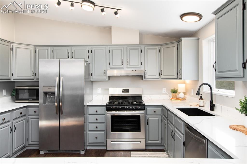 11100 Haskel Creek Road Larkspur CO 80118