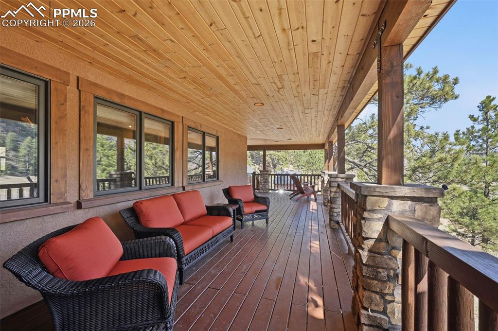89 Ranch View Road Florissant CO 80816