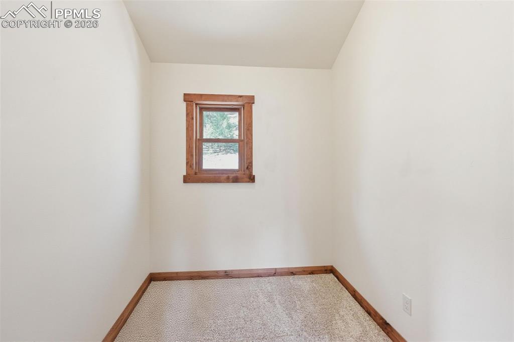 89 Ranch View Road Florissant CO 80816