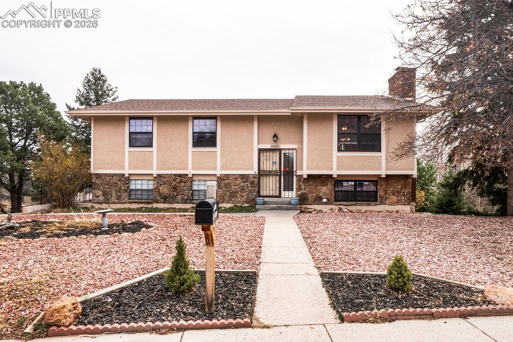 5425 Zapato Drive Colorado Springs CO 80917