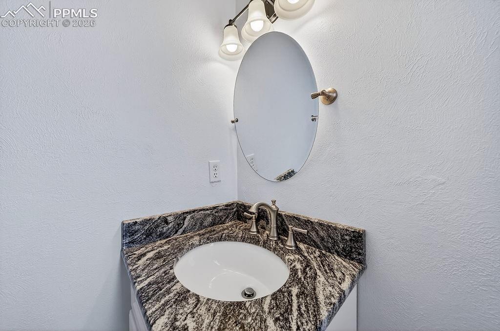 5425 Zapato Drive Colorado Springs CO 80917