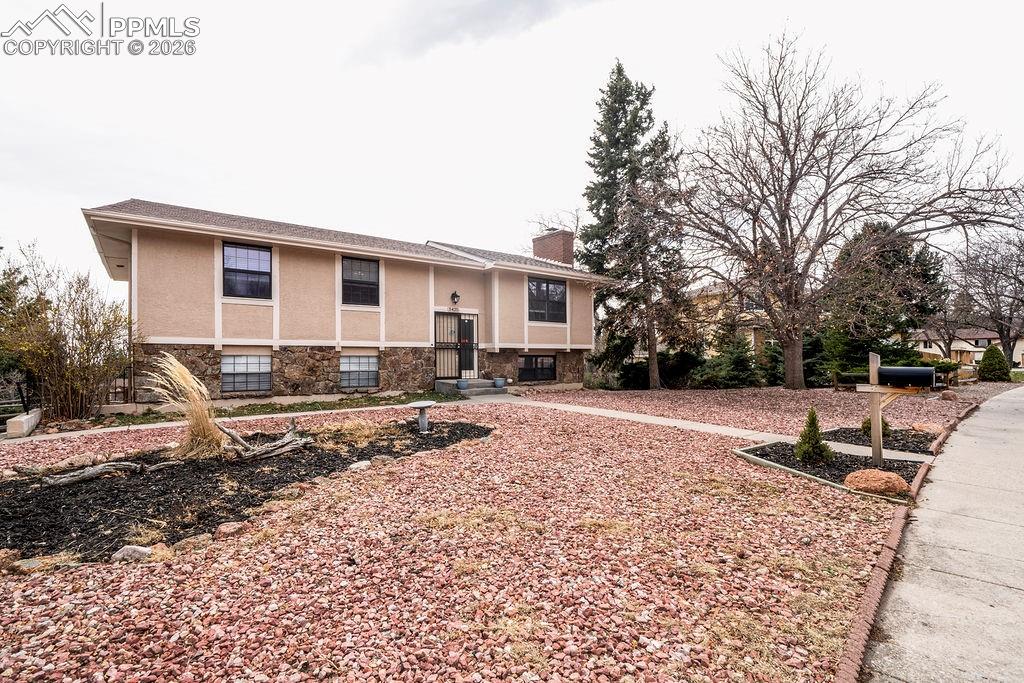 5425 Zapato Drive Colorado Springs CO 80917