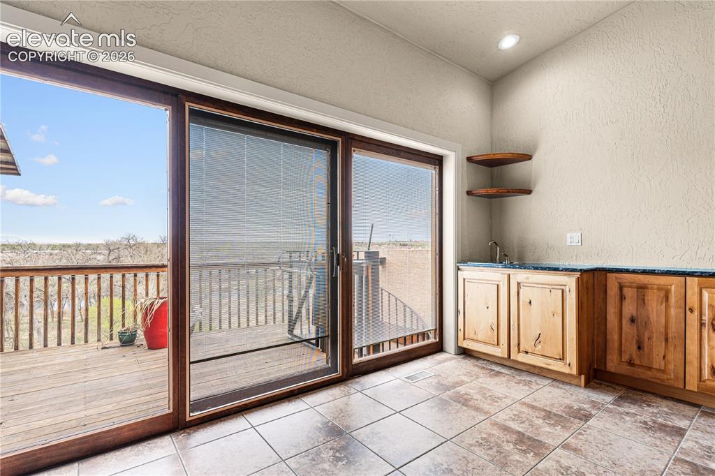50 Aberdeen Bluff Pueblo CO 81004