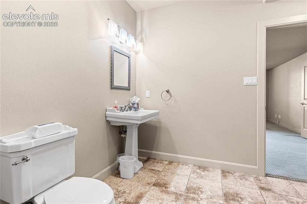 50 Aberdeen Bluff Pueblo CO 81004