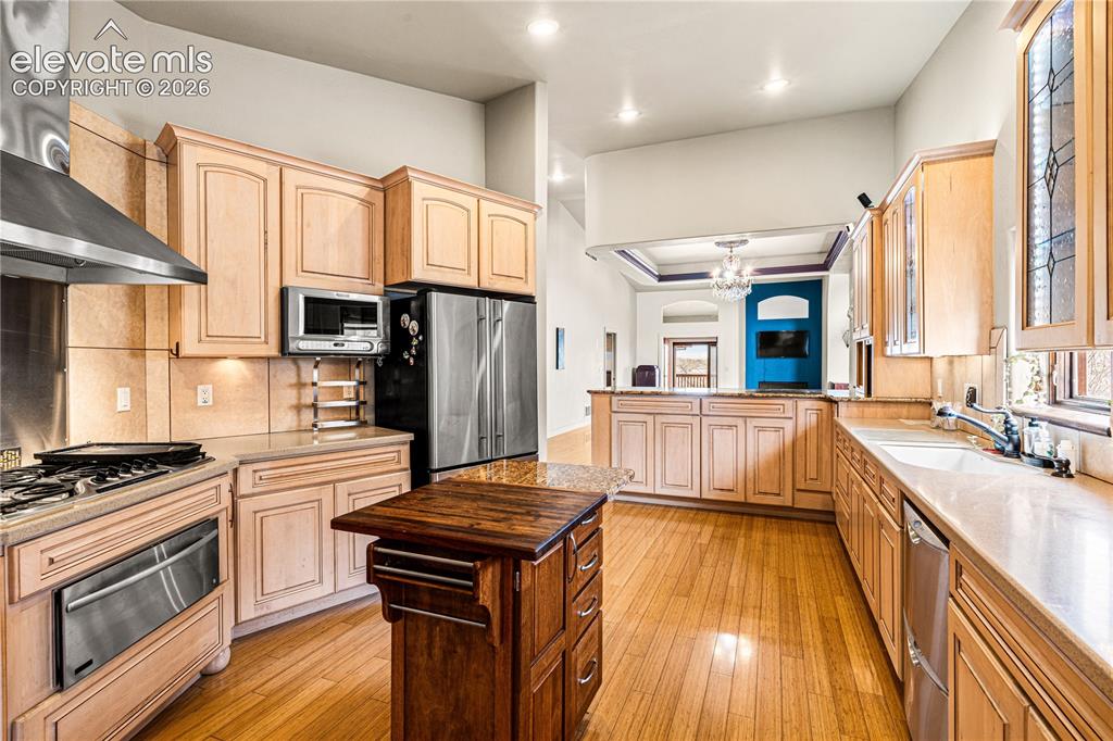 50 Aberdeen Bluff Pueblo CO 81004