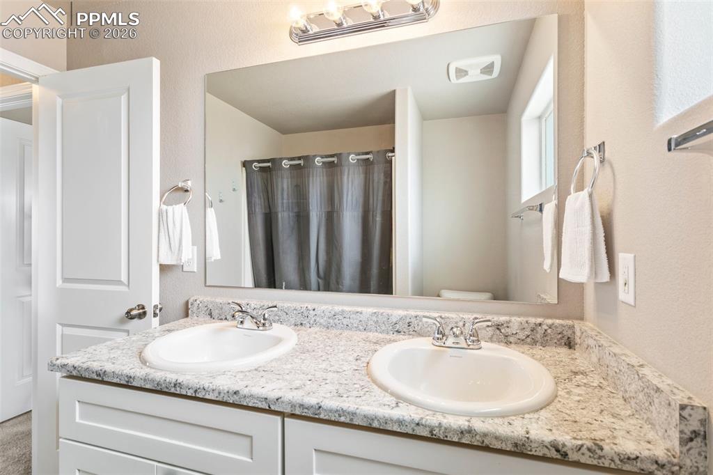 834 Grissom Drive Colorado Springs CO 80915