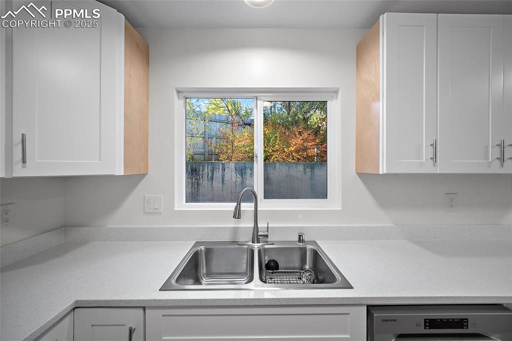 2925 Westcliff Circle Colorado Springs CO 80906