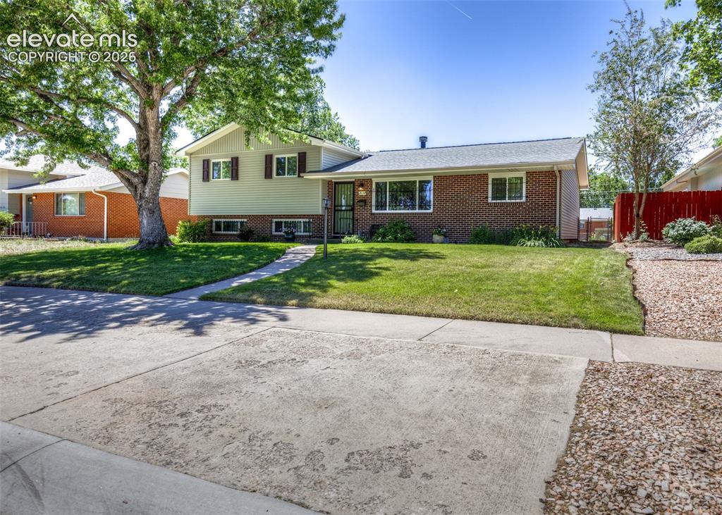 2034 Afton Way Colorado Springs CO 80909
