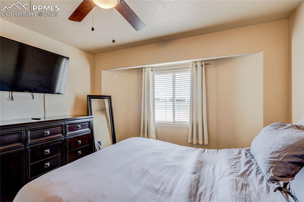 1352 N Blue Lake Lane Pueblo CO 81007