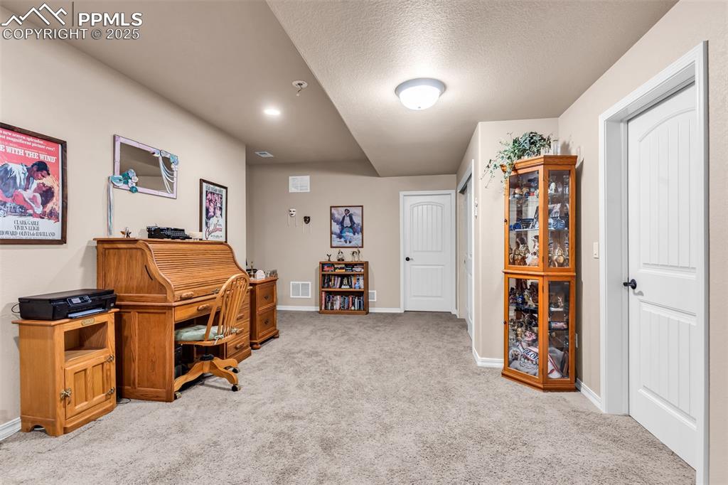 1634 Nellie Lane Colorado Springs CO 80905