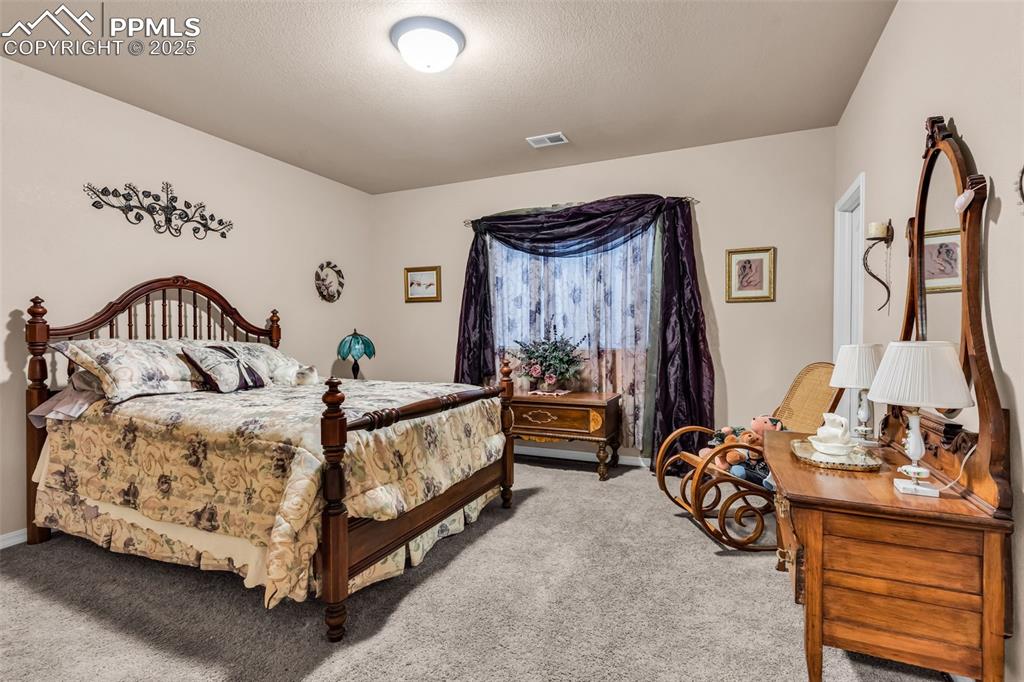 1634 Nellie Lane Colorado Springs CO 80905