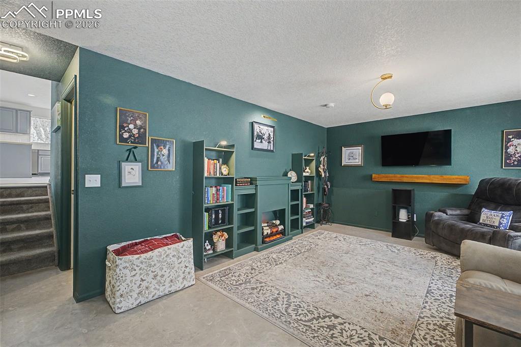 6292 Hartman Drive Colorado Springs CO 80923