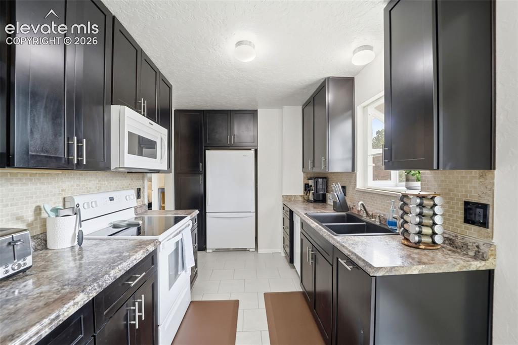 4526 Del Verde Drive Colorado Springs CO 80918