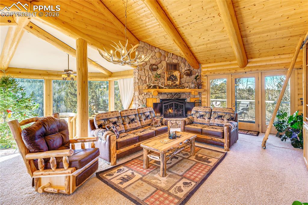 528 Mohawk Heights Florissant CO 80816