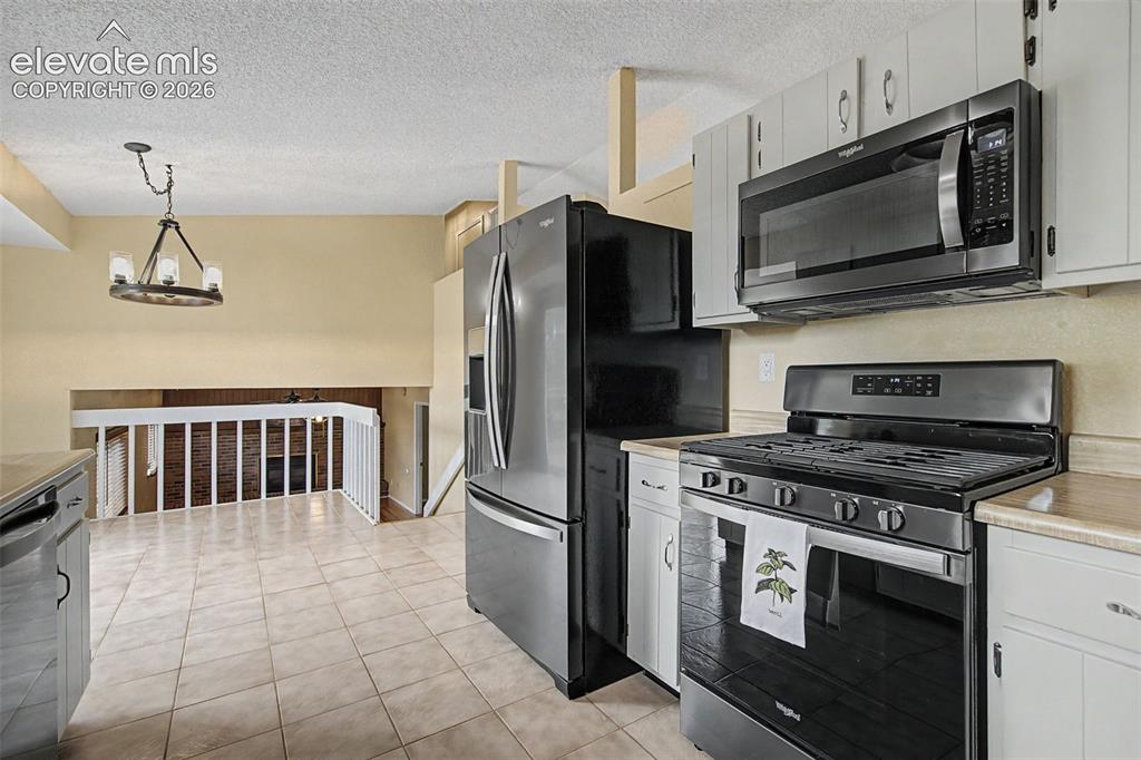 1370 Amstel Drive Colorado Springs CO 80907