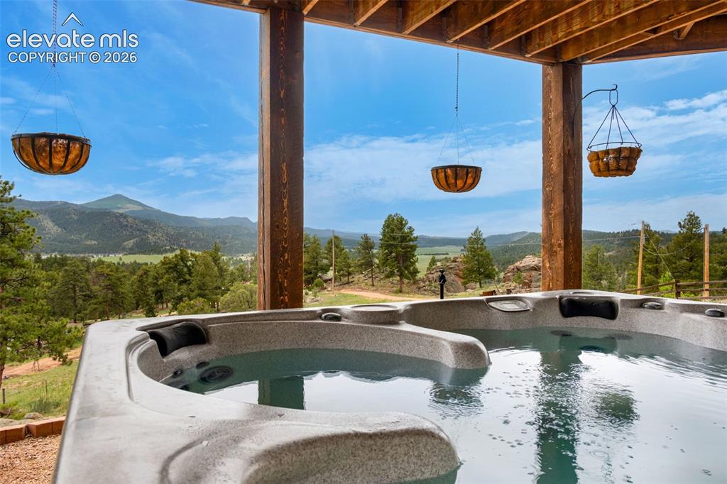 205 Eagleview Circle Florissant CO 80816
