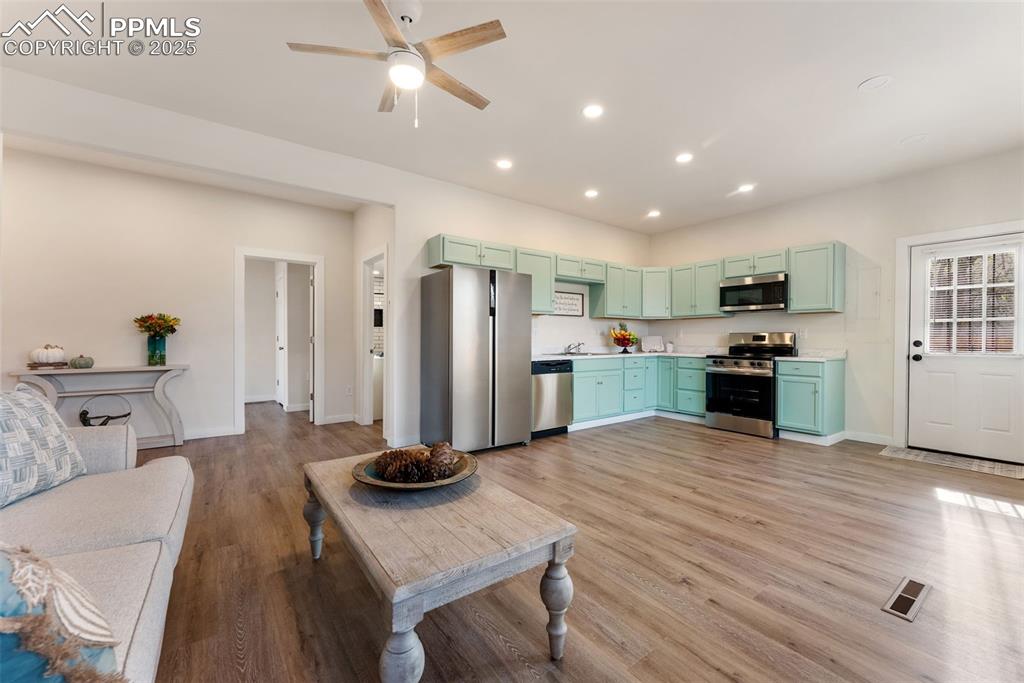 526 W 9th Street Pueblo CO 81003