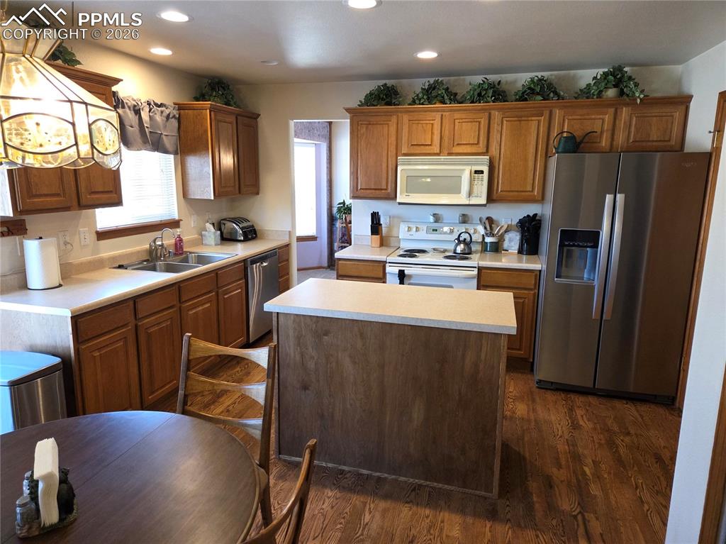 7527 Potomac Drive Colorado Springs CO 80920