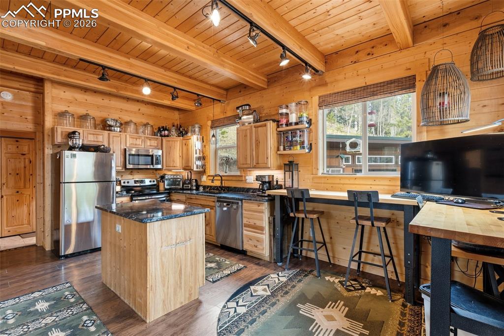 325 Willow Road Divide CO 80814