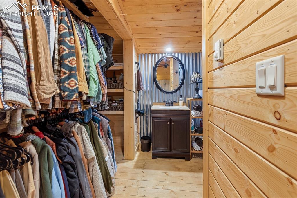 325 Willow Road Divide CO 80814