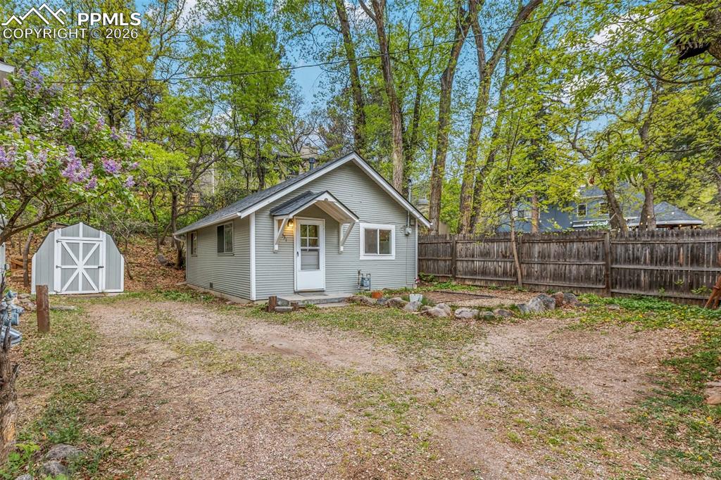 1531 W Cheyenne Road Colorado Springs CO 80906