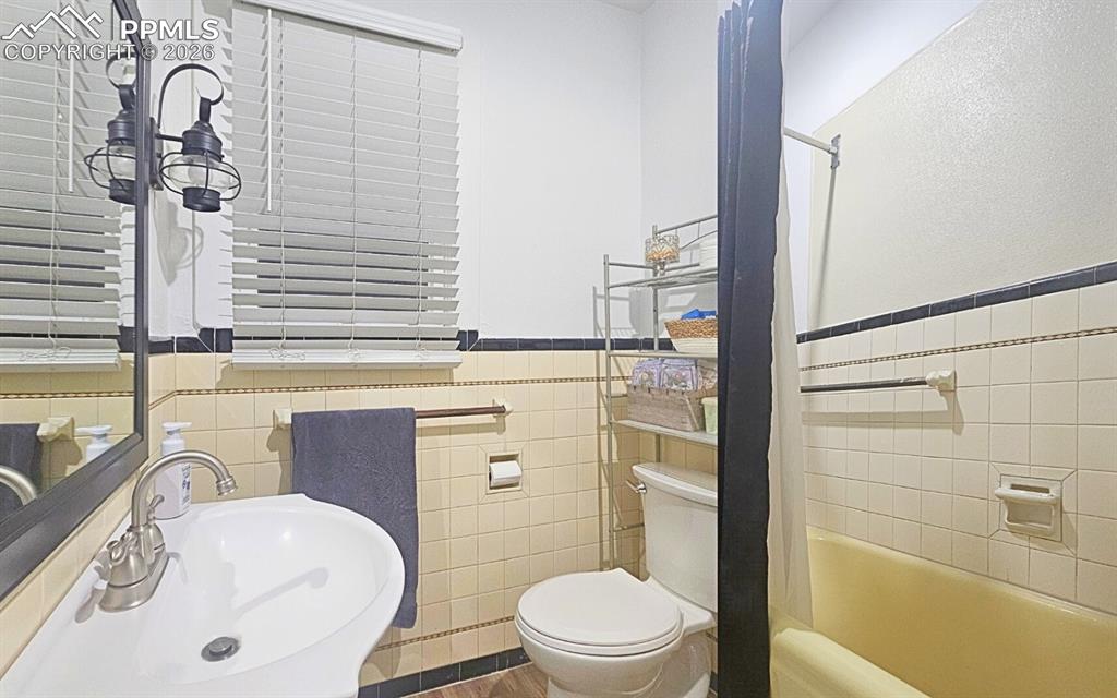 1513 E 4th Street Pueblo CO 81001