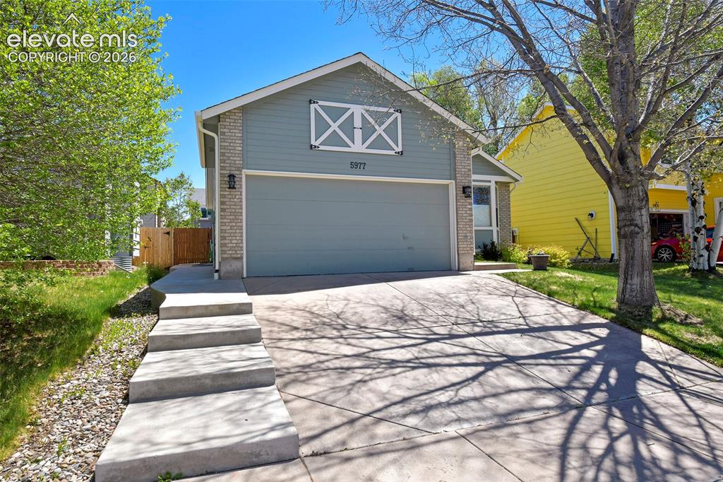5977 Corinth Drive Colorado Springs CO 80923