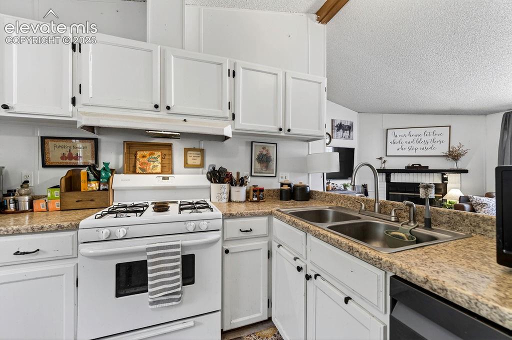 316 Comanche Village Drive Fountain CO 80817