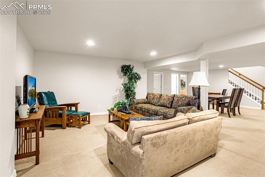 1381 Cresson Mine Drive Colorado Springs CO 80905