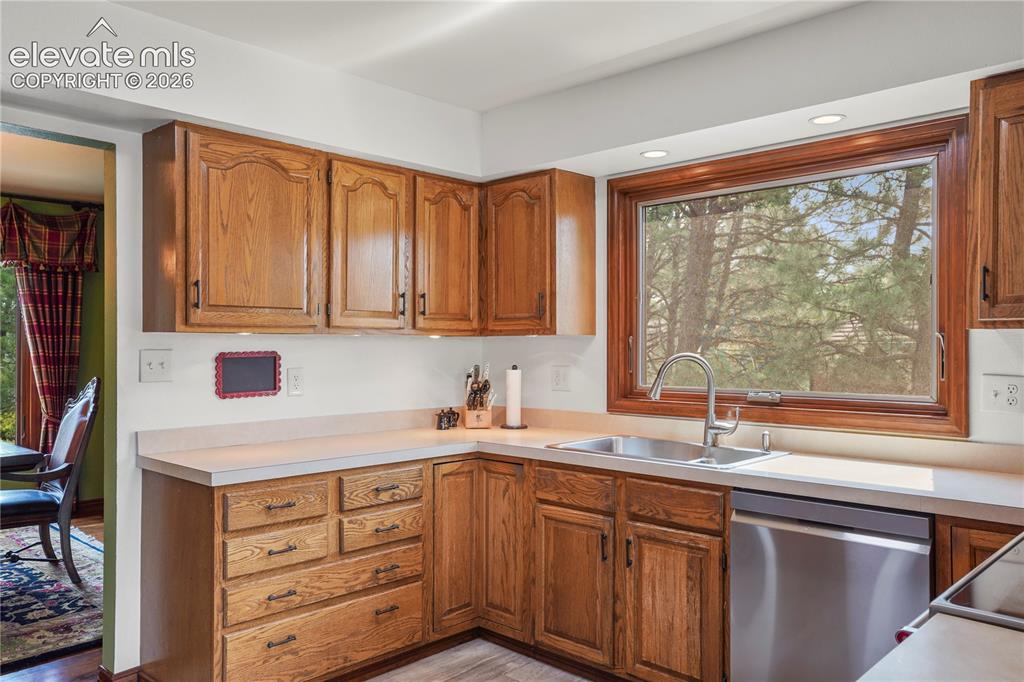 1977 Brookdale Drive Colorado Springs CO 80918