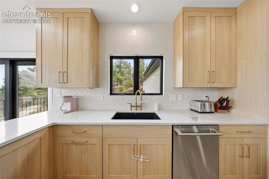 2220 Cape Pine Way Colorado Springs CO 80919