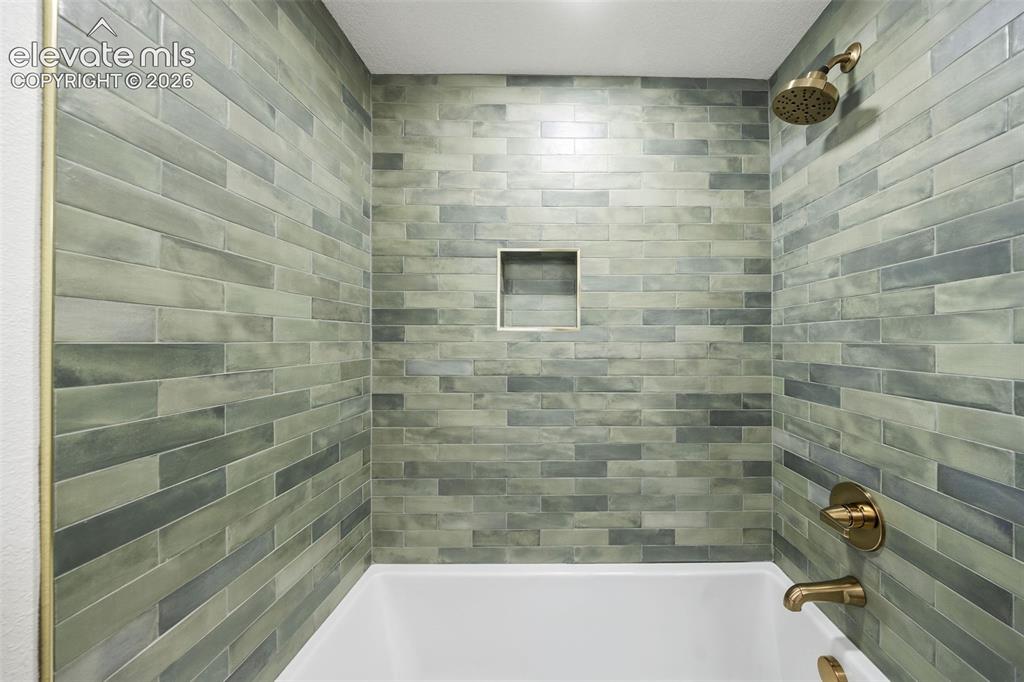 2220 Cape Pine Way Colorado Springs CO 80919
