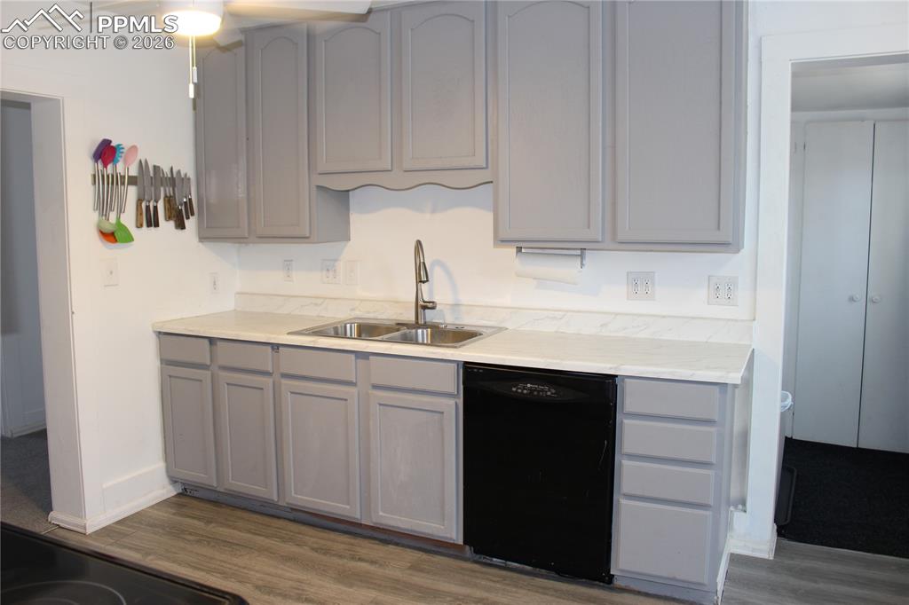 1904 Glenn Street Colorado Springs CO 80904