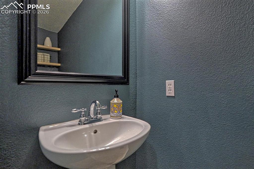 4655 Stargazer Drive Colorado Springs CO 80922