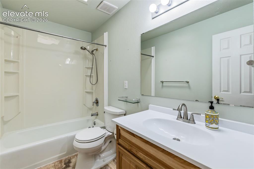5165 Manzana Drive Colorado Springs CO 80911