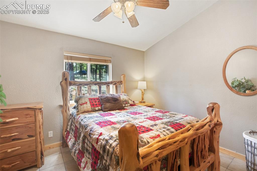 31 Handcart Circle Florissant CO 80816