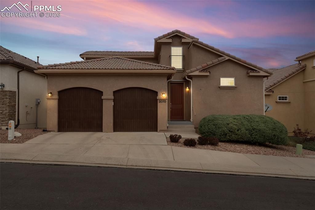 2070 Cheyenne Summer View Colorado Springs CO 80904