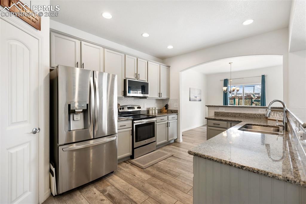 8458 Chasewood Loop Colorado Springs CO 80908