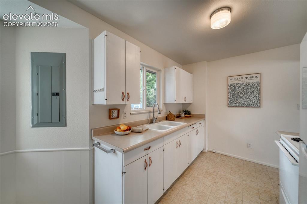 3819 Pearl Drive Colorado Springs CO 80918