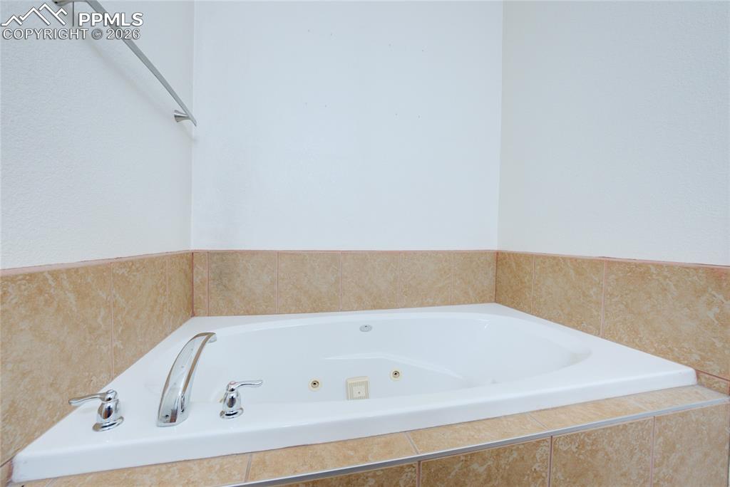 1367 N Dailey Drive Pueblo CO 81007